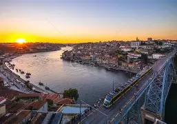 爱游戏体育-波尔图与蓝十字实力